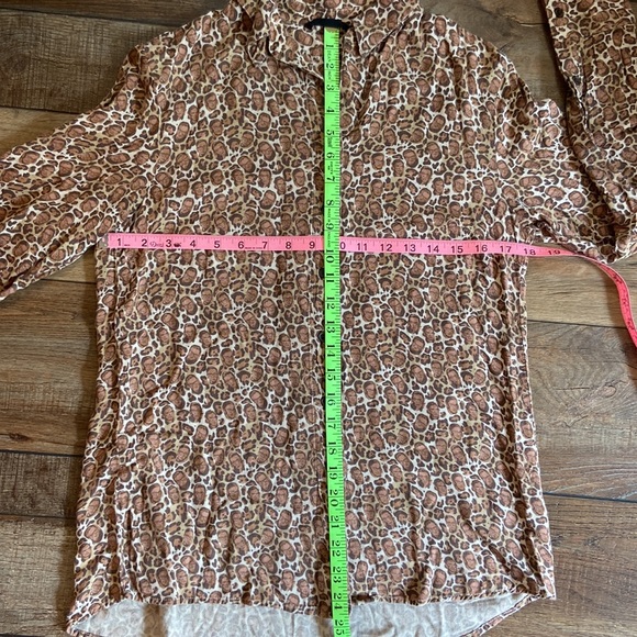 Betabrand Notorious RBG Leopard Print Blouse Size Medium - Picture 8 of 8